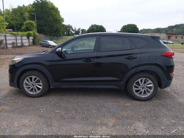 2018 HYUNDAI TUCSON SE 19