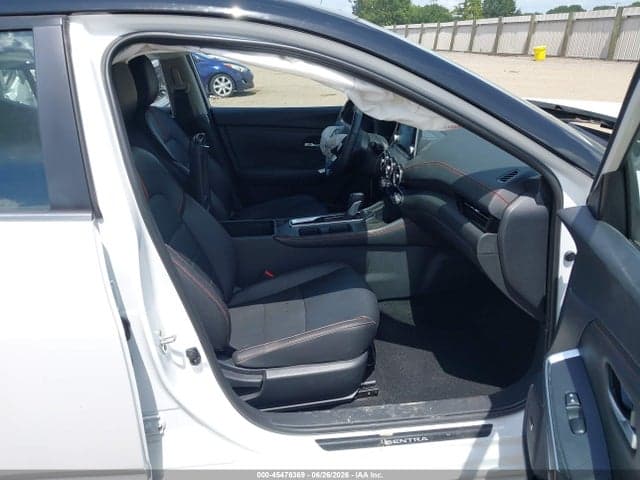 2025 NISSAN SENTRA SR 5