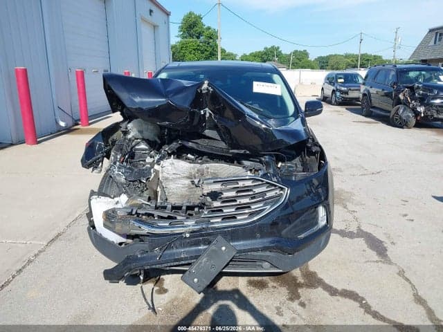 2022 FORD EDGE TITANIUM 12