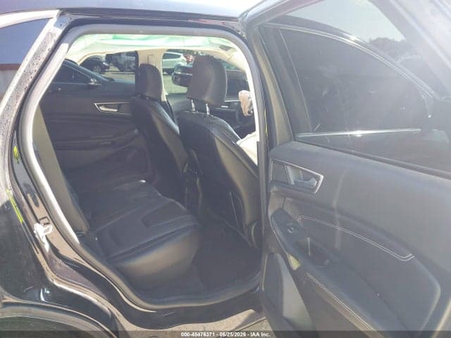 2022 FORD EDGE TITANIUM 8