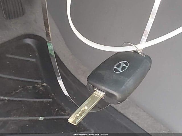 2026 HYUNDAI ELANTRA SE 11