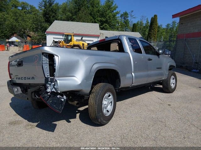 2022 TOYOTA TACOMA SR 4