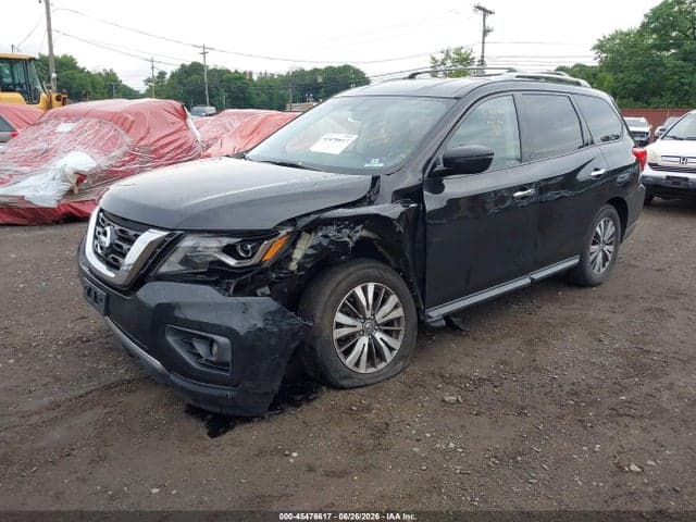 2019 NISSAN PATHFINDER SV 2
