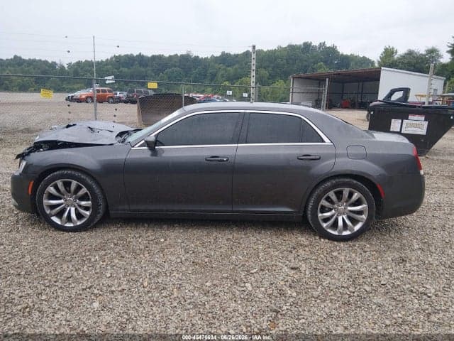 2018 CHRYSLER 300 TOURING L 15