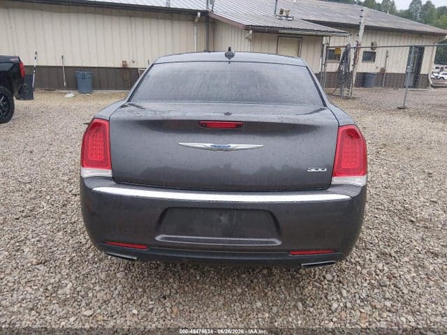 2018 CHRYSLER 300 TOURING L 17