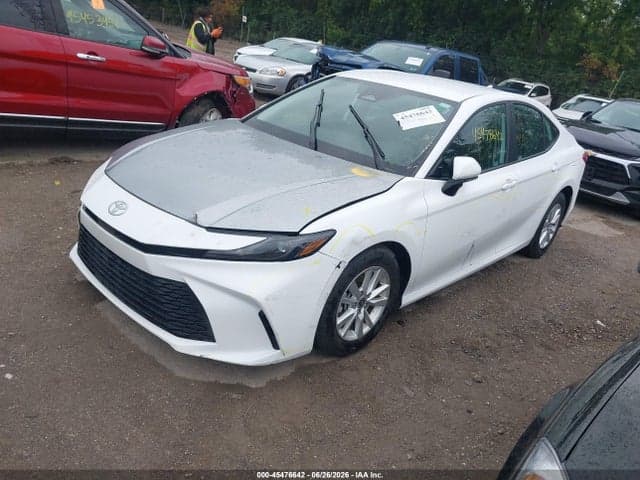 2025 TOYOTA CAMRY LE 2