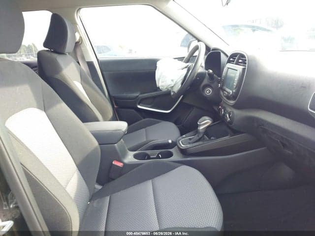2021 KIA SOUL LX 5