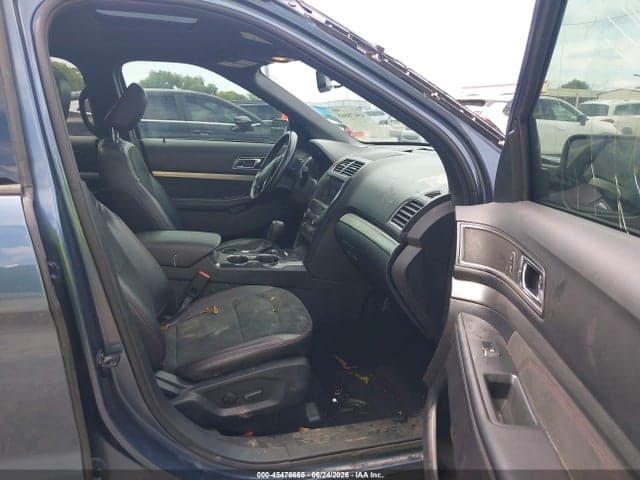 2019 FORD EXPLORER XLT 5