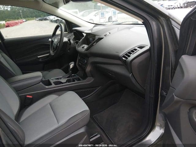 2019 FORD ESCAPE SE 5