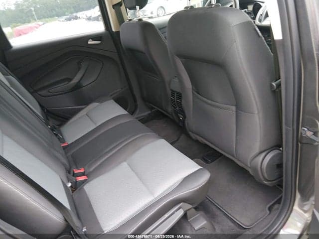 2019 FORD ESCAPE SE 8