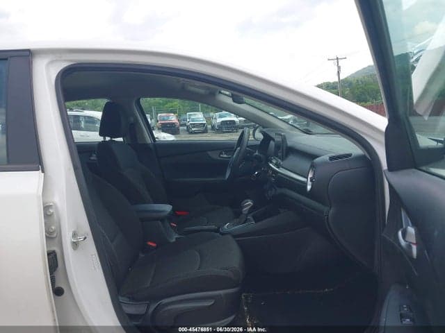 2019 KIA FORTE FE 5