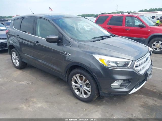 2019 FORD ESCAPE SE 1