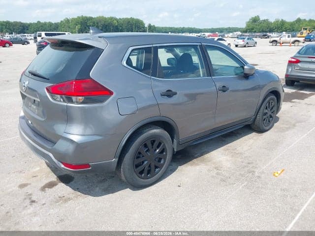 2017 NISSAN ROGUE S 4