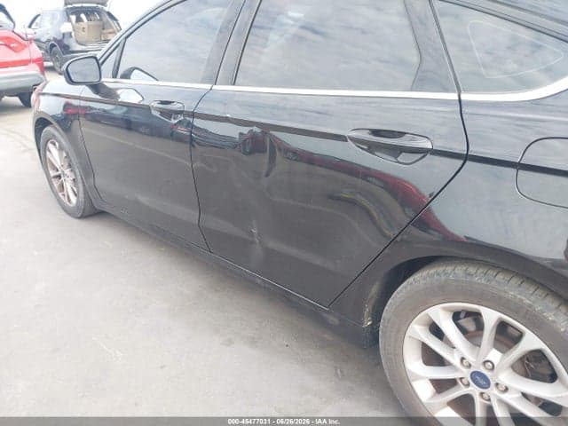 2020 FORD FUSION SE 6