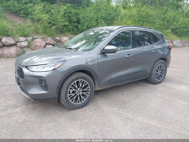 2023 FORD ESCAPE PHEV 2