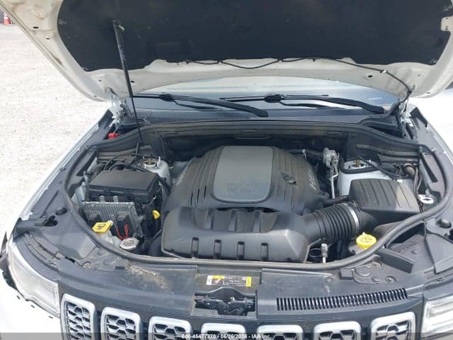 2021 JEEP GRAND CHEROKEE 10
