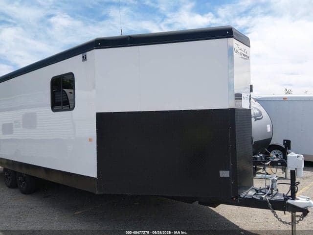 2019 TRAIL WEST SNOWMOBILE