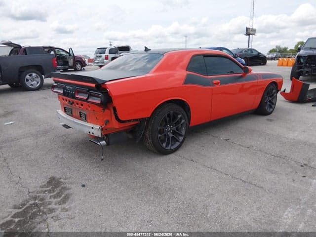 2022 DODGE CHALLENGER R/T 4