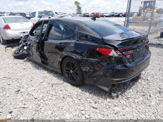 2026 TOYOTA CAMRY SE 3
