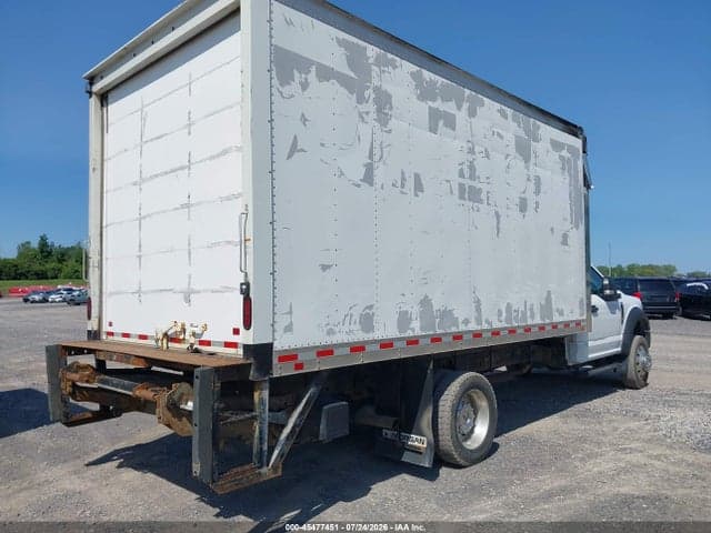 2022 FORD F-550 CHASSIS XL 4