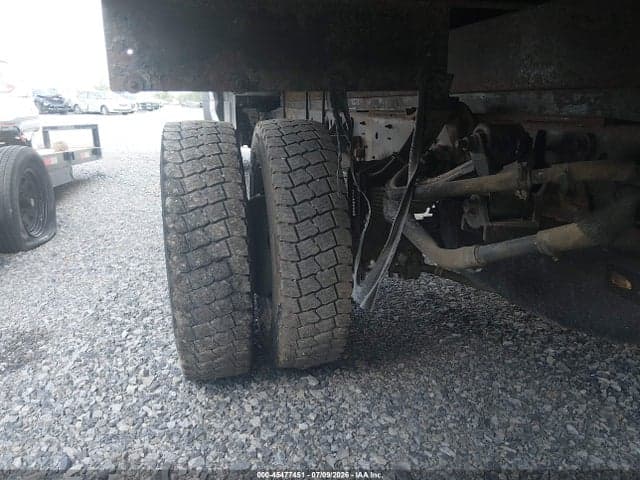 2022 FORD F-550 CHASSIS XL 8