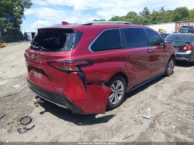 2021 TOYOTA SIENNA PLATINUM 4