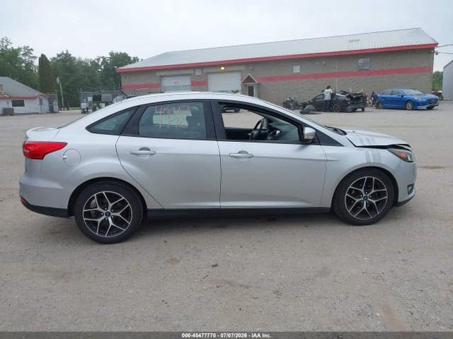 2017 FORD FOCUS SEL 13