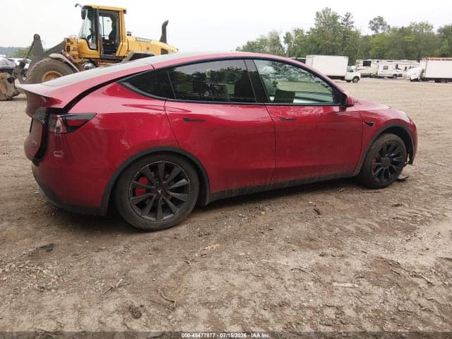 2024 TESLA MODEL Y PERFORMANCE DUAL MOTOR ALL-WHEEL DRIVE 4