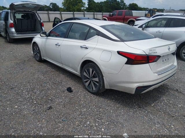 2021 NISSAN ALTIMA SV FWD 3