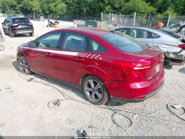 2017 FORD FOCUS SE 3