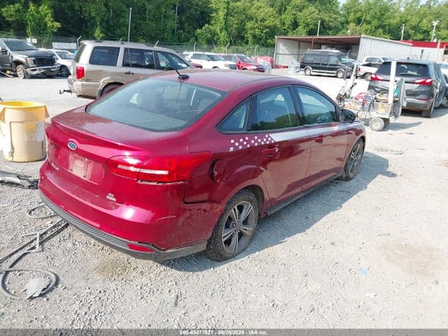 2017 FORD FOCUS SE 4