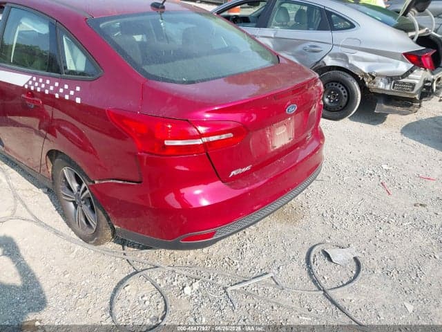 2017 FORD FOCUS SE 6