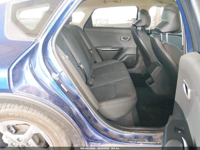 2025 KIA K4 LXS 8