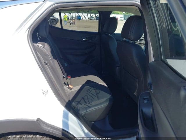 2025 BUICK ENCORE GX PREFERRED AWD 8
