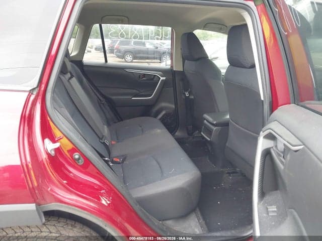 2021 TOYOTA RAV4 LE 8