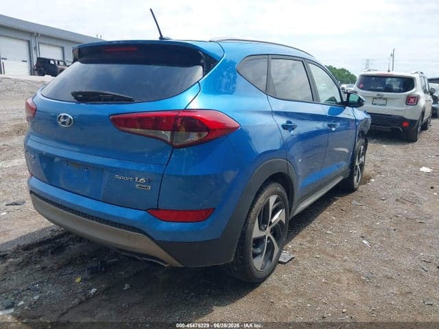 2017 HYUNDAI TUCSON SPORT 4