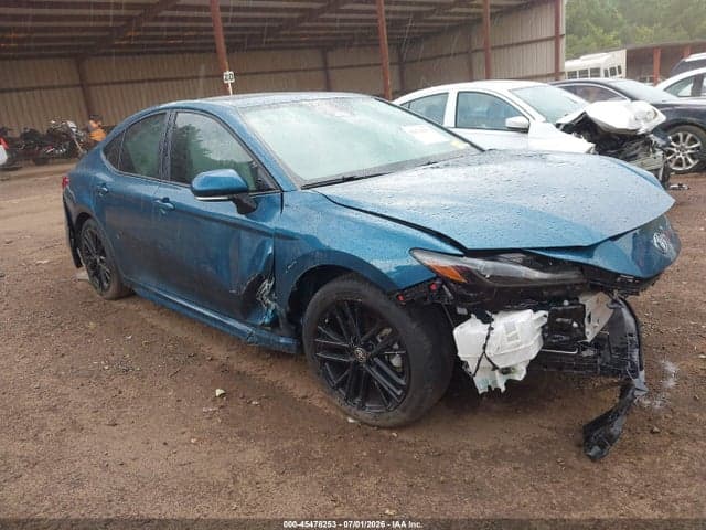 2025 TOYOTA CAMRY SE 1