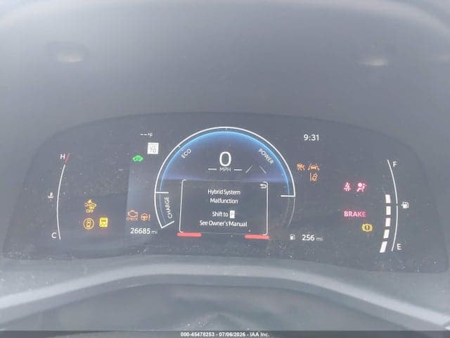 2025 TOYOTA CAMRY SE 7