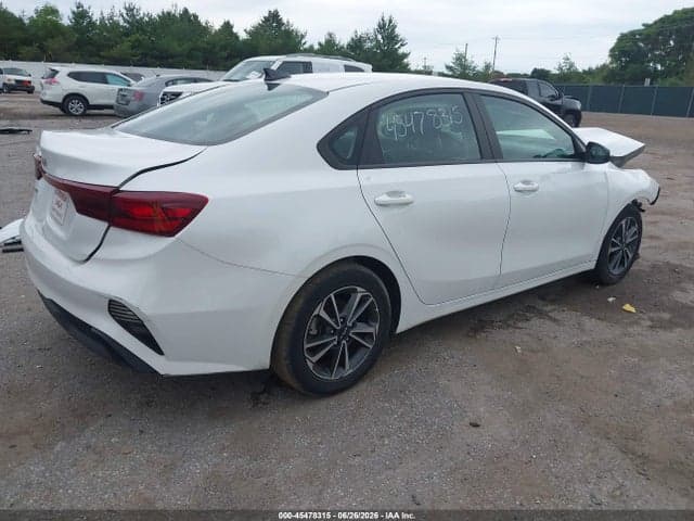2024 KIA FORTE LXS 4
