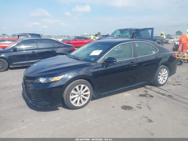 2020 TOYOTA CAMRY LE 2