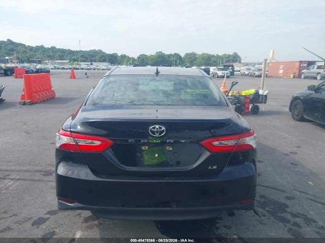 2020 TOYOTA CAMRY LE 16