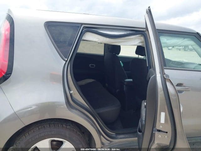 2017 KIA SOUL 8