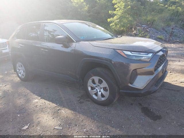 2023 TOYOTA RAV4 LE 1