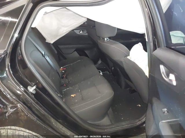 2020 KIA FORTE FE 8