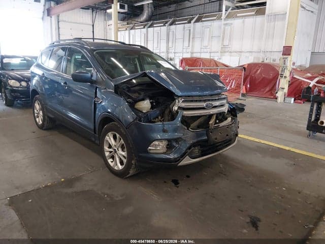 2018 FORD ESCAPE SE 1