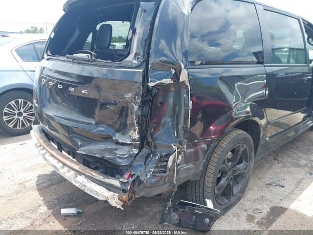 2017 DODGE GRAND CARAVAN GT 6