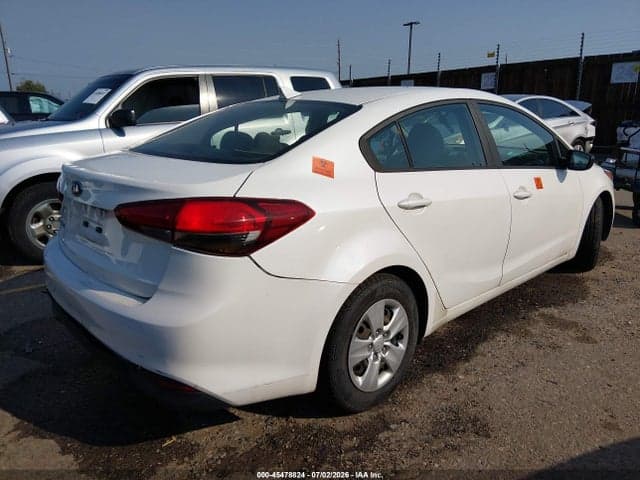 2017 KIA FORTE LX 4