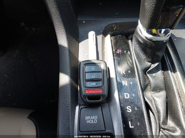2018 HONDA CIVIC LX 11