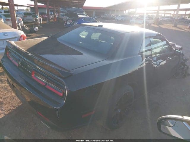 2019 DODGE CHALLENGER SXT 4