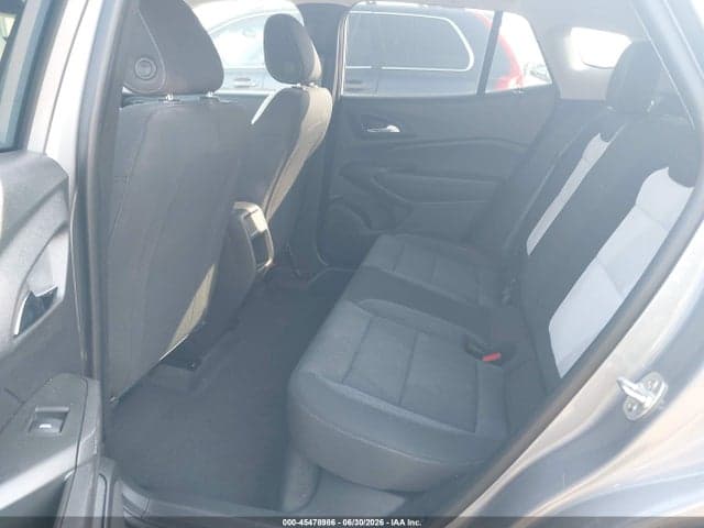 2025 CHEVROLET TRAX FWD LS 8